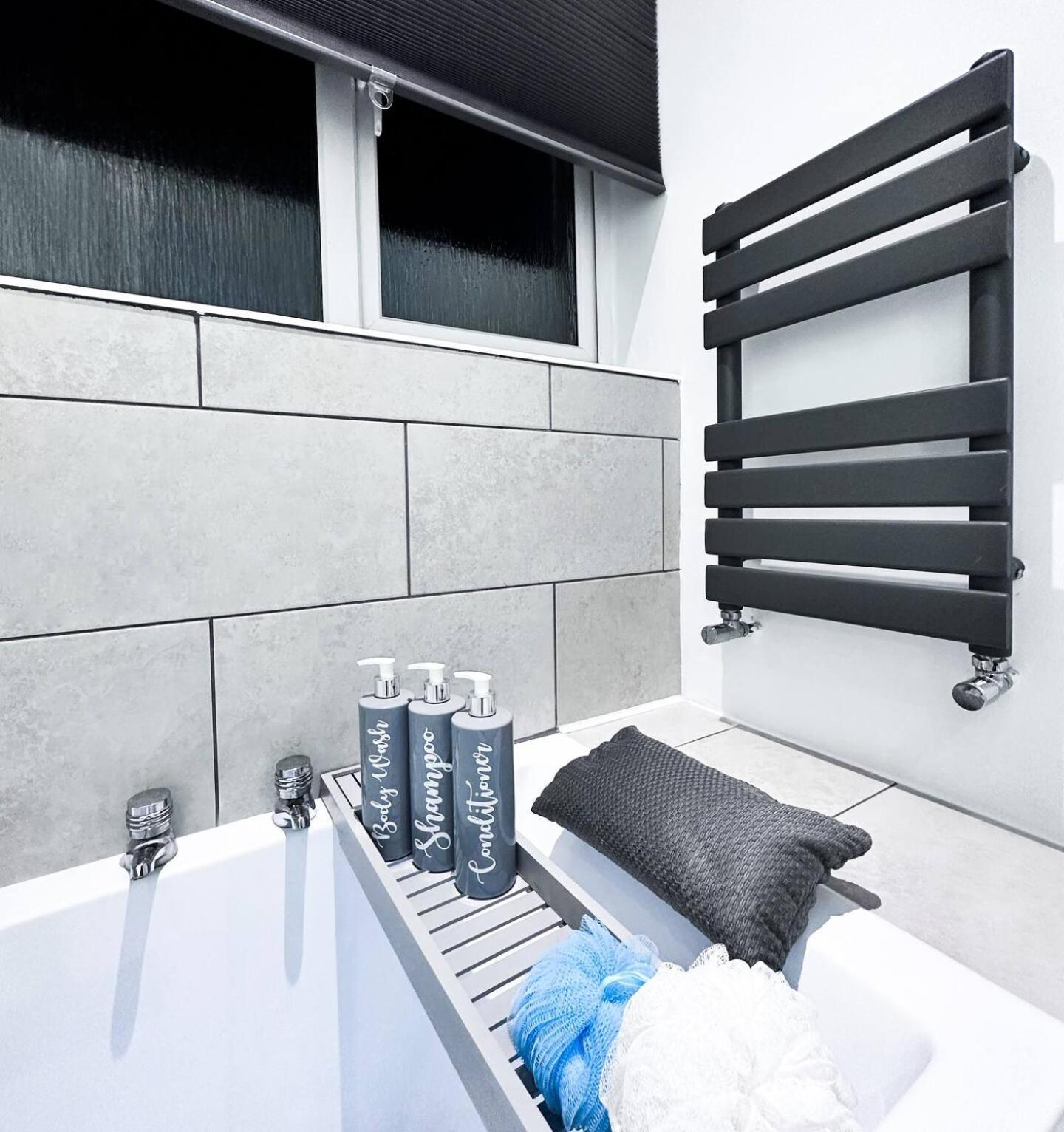 Cosy Contemporary - Brimsdown, *